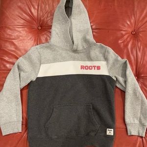 Roots kids boys XL hoodie two tone gray